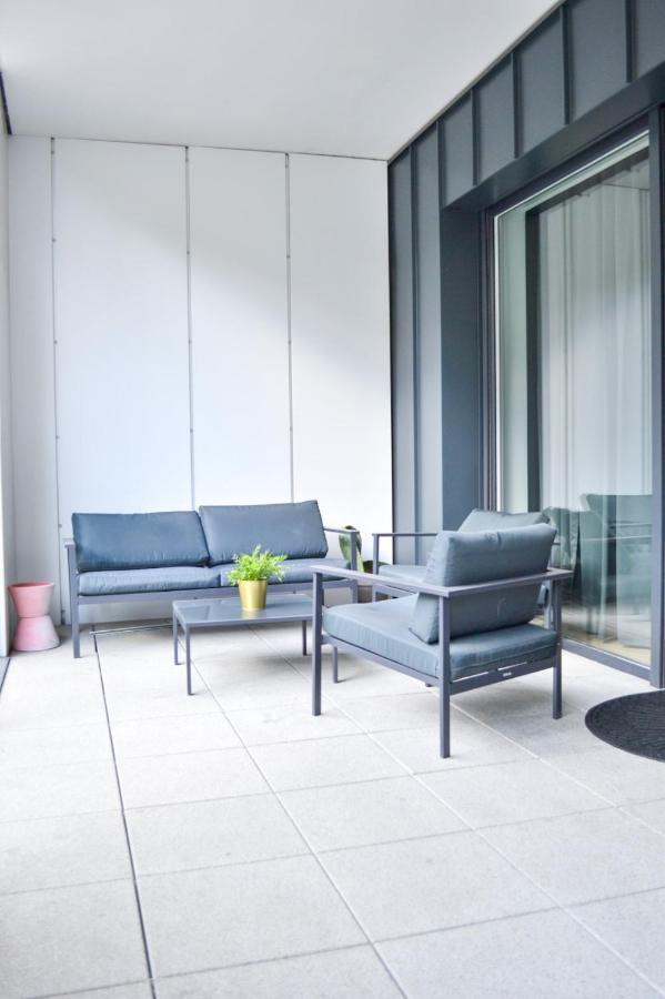 Apartament Family Zwierzyniecka Poznań Exteriör bild